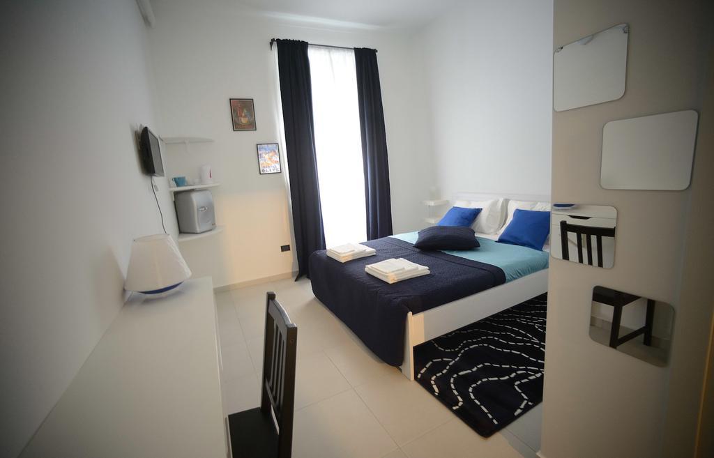 Casa Petrarca B&B Turín Habitación foto